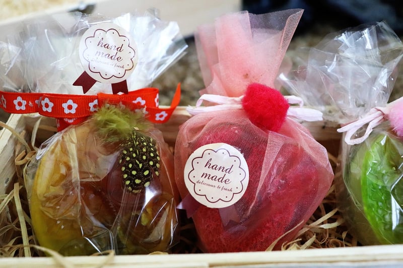 Creative Favors